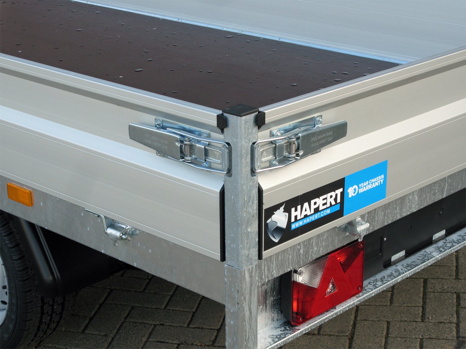 Hapert Azure H-2 – 3000 – 3350 x 1800 Multi Niedriges Fahrwerk – Auffahrpaket
