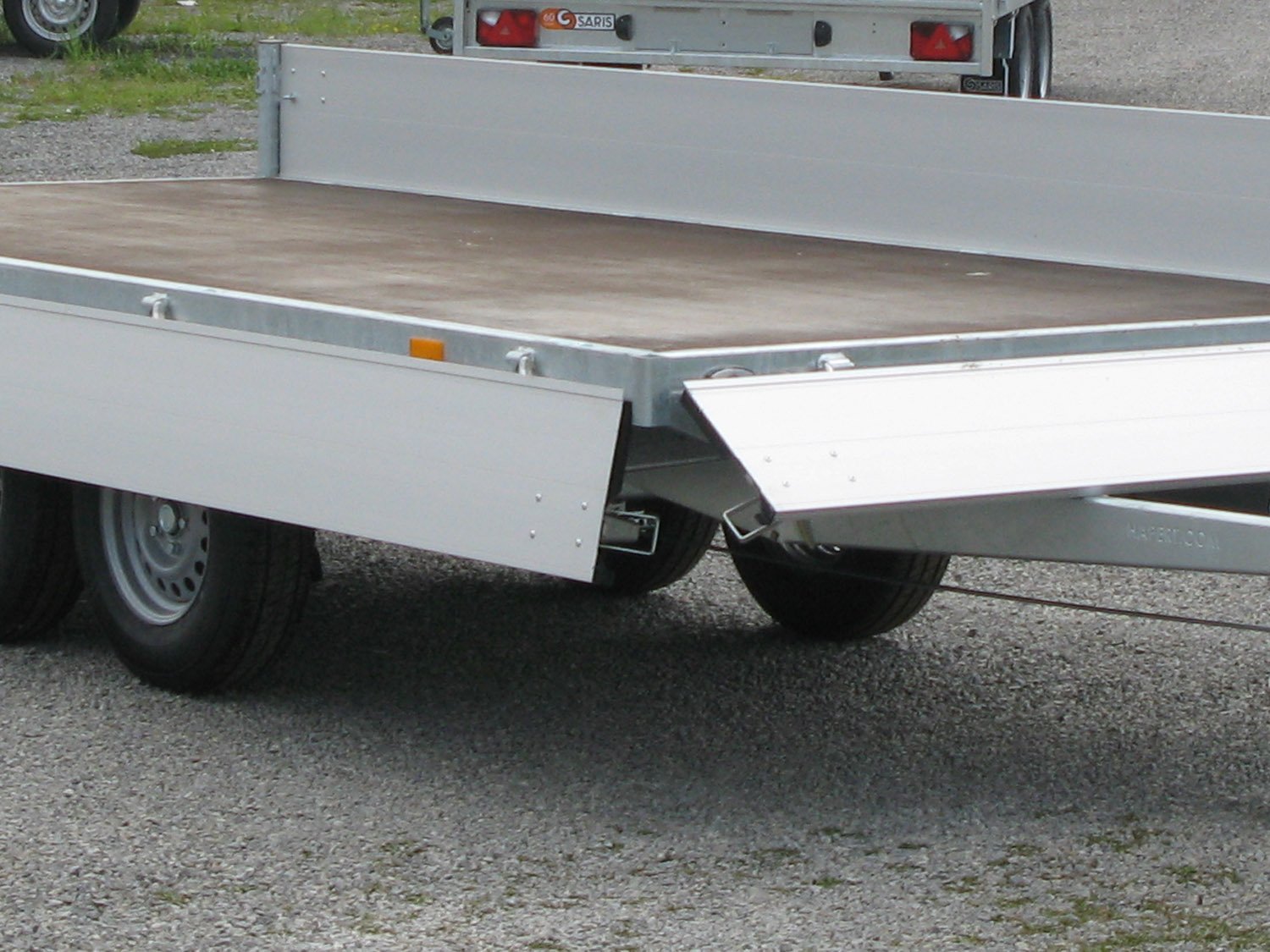 Hapert Azure H-2 – 2700 – 4050 x 1800 Bereifung 185R14C