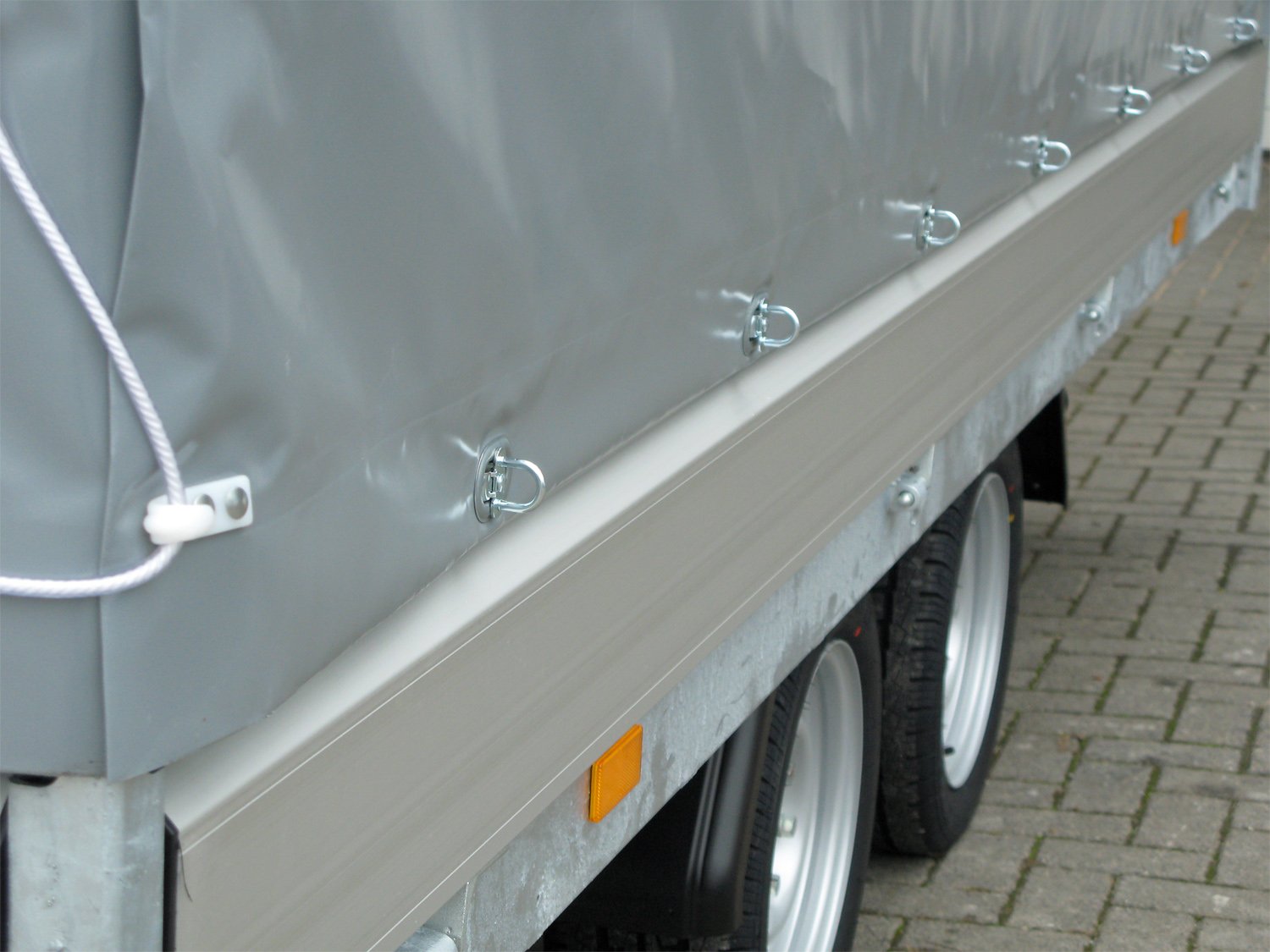 Hapert Azure H-2 – 2700 – 4050 x 2000 Aktionsmodell – 2000 mm Hochplane