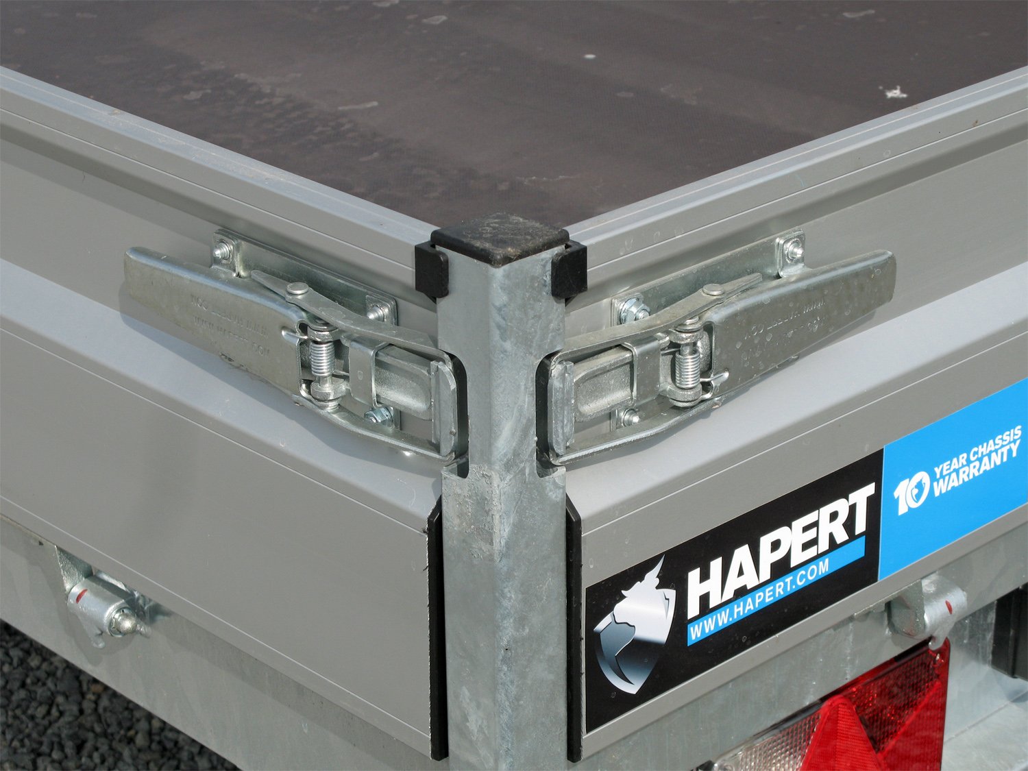 Hapert Azure H-2 – 3500 – 4550 x 2000 Parabel 13 Zoll Parabelfahrwerk – Mittelrungen